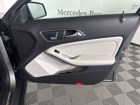Certified 2020 Mercedes-Benz GLA 250 4MATIC image 14