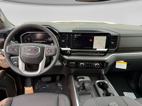New 2026 GMC Sierra 1500 SLT w/ SLT Premium Plus Package AWD/4WD image 18