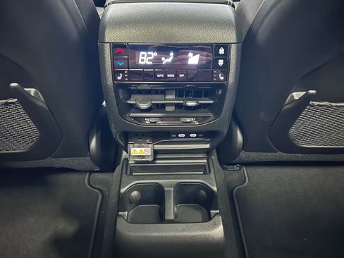 New 2026 Jeep Grand Cherokee L Limited AWD/4WD image 21