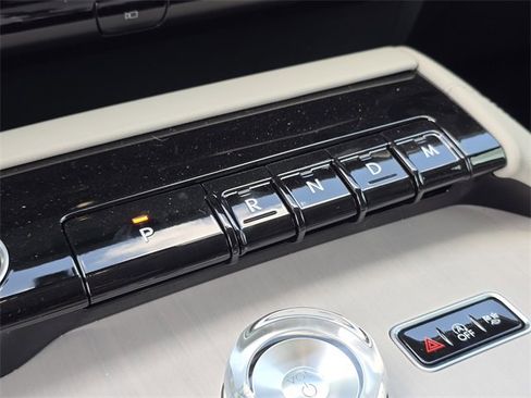 New 2025 Lincoln Navigator Reserve image 26