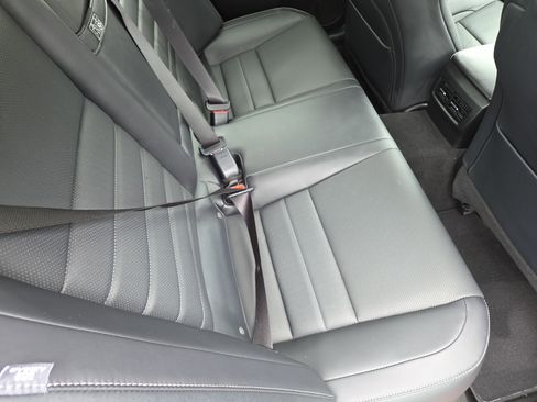 Certified 2025 Lexus IS 350 F Sport image 20