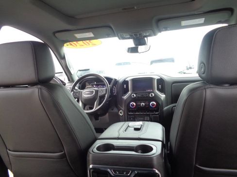 Used 2020 GMC Sierra 3500 Denali w/ Denali Ultimate Package image 98