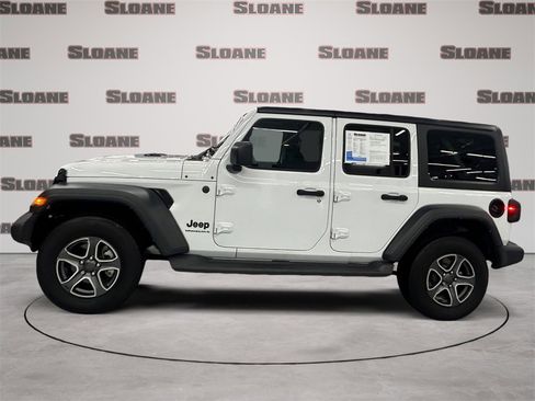 Used 2023 Jeep Wrangler Sport S image 2