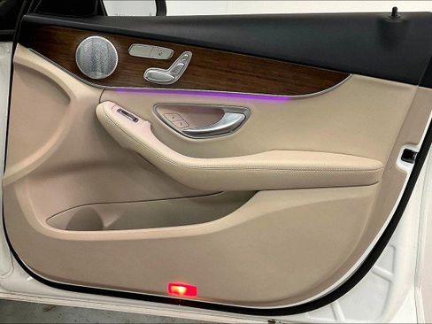 Used 2021 Mercedes-Benz C 300 C 300 w/ Premium Package image 24