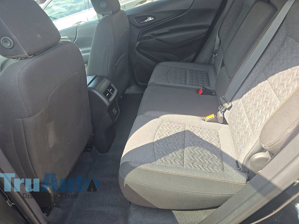 Used 2023 Chevrolet Equinox LT AWD/4WD image 14