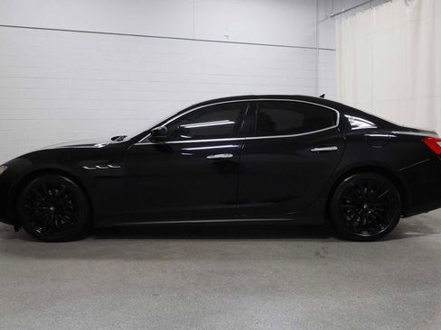 Used 2017 Maserati Ghibli S Q4 AWD/4WD image 2