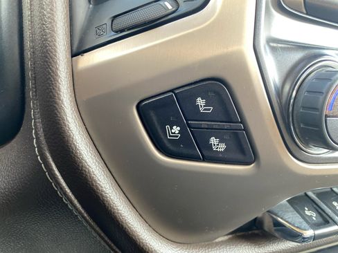 Used 2019 GMC Sierra 3500 Denali w/ Duramax Plus Package image 26