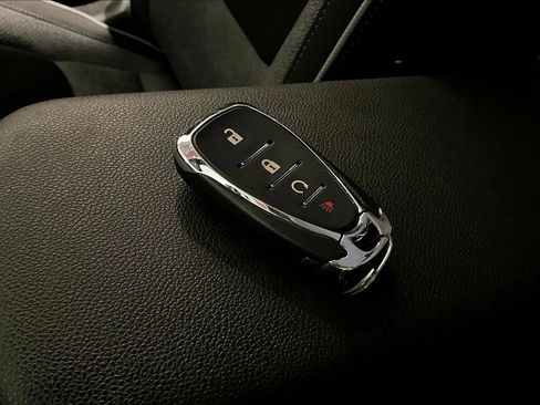 Used 2023 Chevrolet TrailBlazer LT image 34