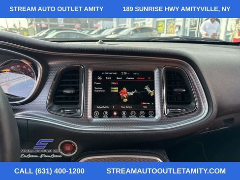 Used 2017 Dodge Challenger SRT Hellcat image 28