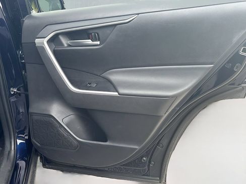 Used 2025 Toyota RAV4 XLE w/ Convenience Package FWD image 19
