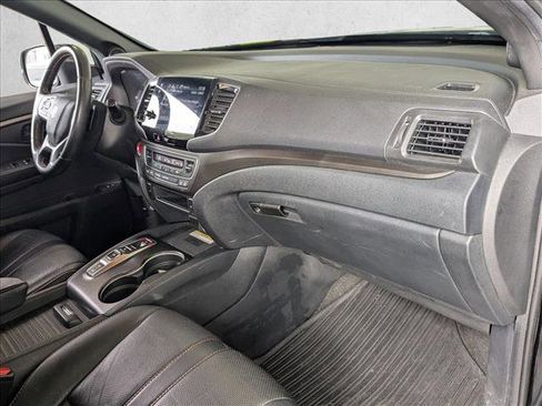 Used 2023 Honda Passport TrailSport image 21