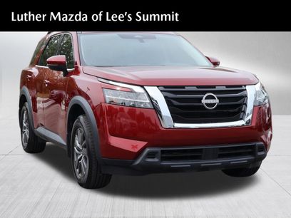 Used 2022 Nissan Pathfinder SV