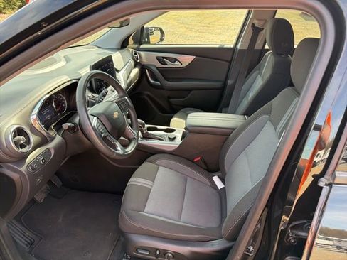 Used 2023 Chevrolet Blazer LT image 15