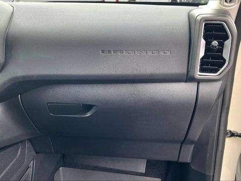 Certified 2025 Ford Bronco Sport Outer Banks w/ Outer Banks Tech Package+ AWD/4WD image 17