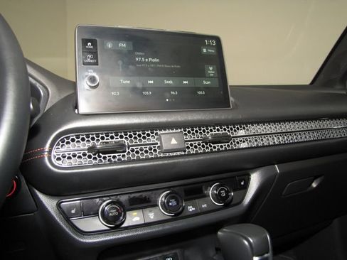 Certified 2026 Honda HR-V Sport image 7