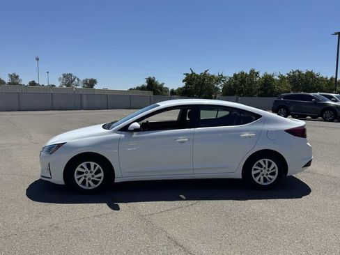 Used 2020 Hyundai Elantra SE w/ Cargo Package (C1) FWD image 6