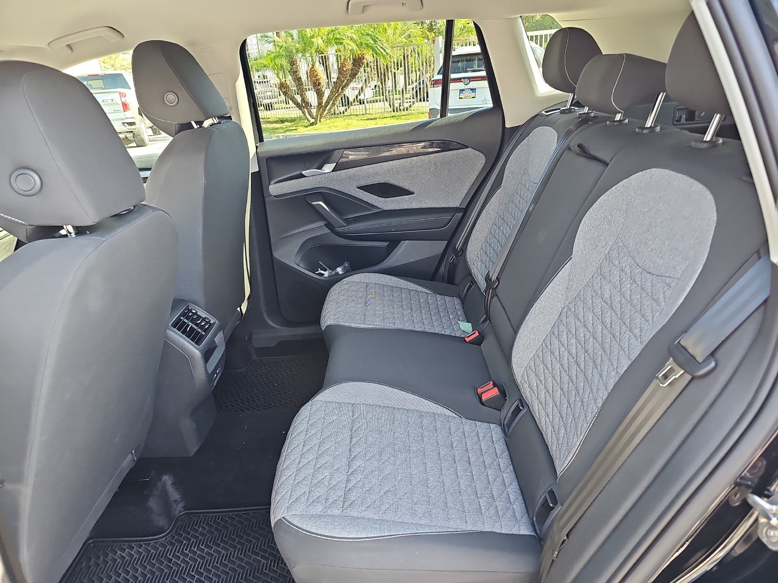 Used 2026 Volkswagen Tiguan S FWD image 15
