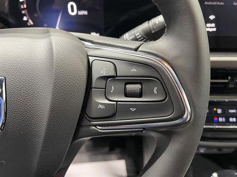 New 2025 Buick Envista Avenir image 24