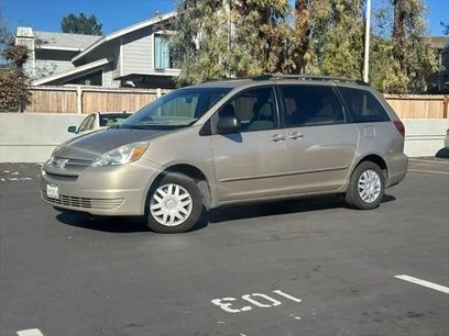 Used 2005 Toyota Sienna CE