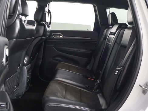 Used 2020 Jeep Grand Cherokee Laredo w/ Quick Order Package 2BN North AWD/4WD image 26