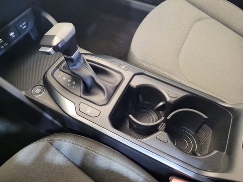 Used 2025 Kia K4 LXS image 26