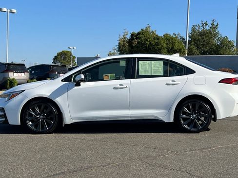 Certified 2024 Toyota Corolla XSE FWD image 9