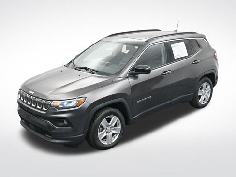 Used 2022 Jeep Compass Latitude w/ Sun and Sound Group image 23