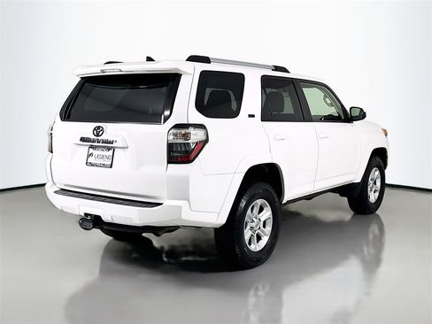 Used 2019 Toyota 4Runner SR5 image 5