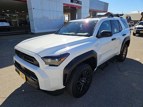 New 2026 Toyota 4Runner SR5 image 2