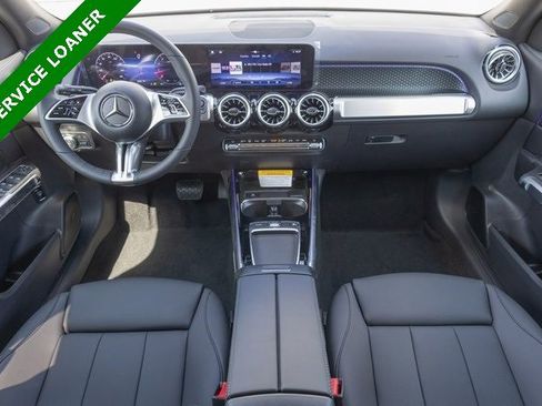 Used 2025 Mercedes-Benz GLB 250 image 21