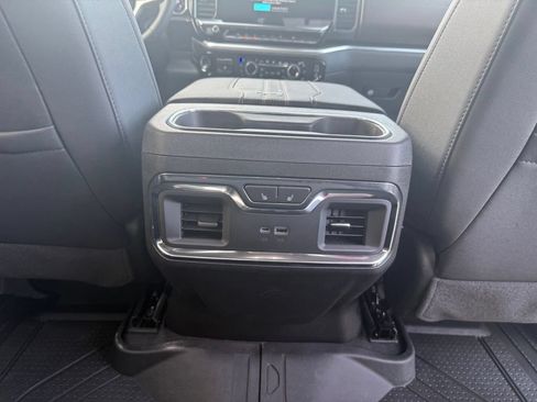 Used 2026 Chevrolet Silverado 1500 High Country w/ High Country Premium Package AWD/4WD image 18