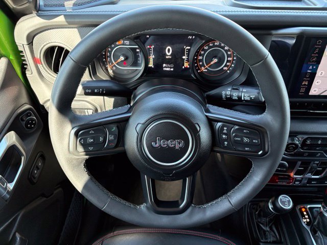Used 2025 Jeep Wrangler Unlimited Rubicon w/ Safety Group AWD/4WD image 24