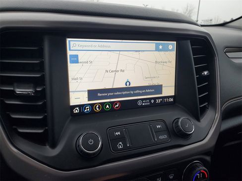 Used 2023 GMC Acadia AT4 w/ Technology Package image 24