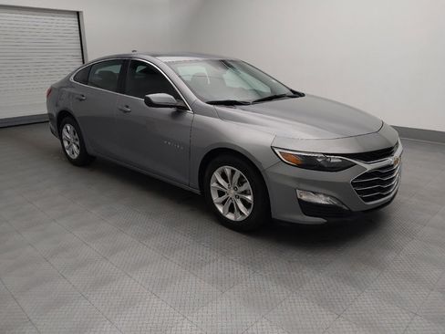Used 2025 Chevrolet Malibu LT FWD image 11