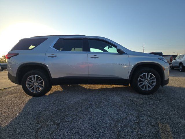 Used 2022 Chevrolet Traverse LT FWD image 7