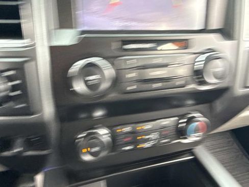 Used 2022 Ford F250 XLT w/ XLT Premium Package image 32