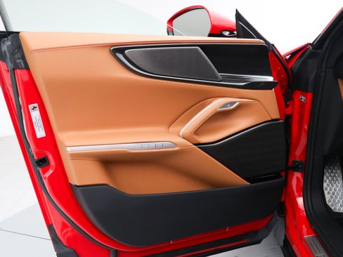 Certified 2026 Ferrari Purosangue AWD/4WD image 28