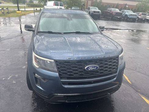 Used 2018 Ford Explorer Sport w/ Equipment Group 401A AWD/4WD image 3