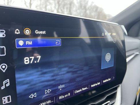 New 2026 Chevrolet Equinox LT w/ Convenience Package II image 13