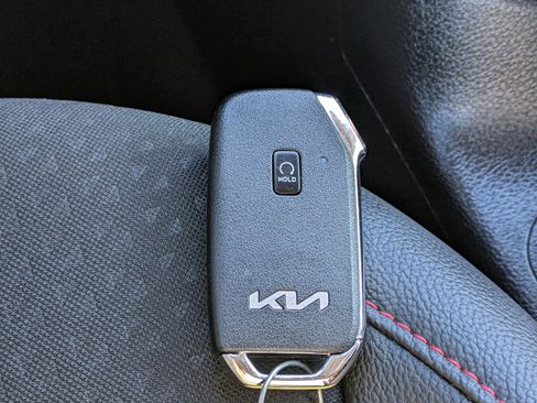 Certified 2025 Kia Soul GT-Line image 51