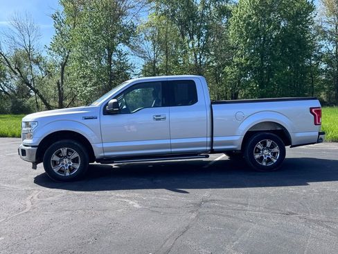 Used 2015 Ford F150 XLT w/ Equipment Group 302A Luxury RWD image 4