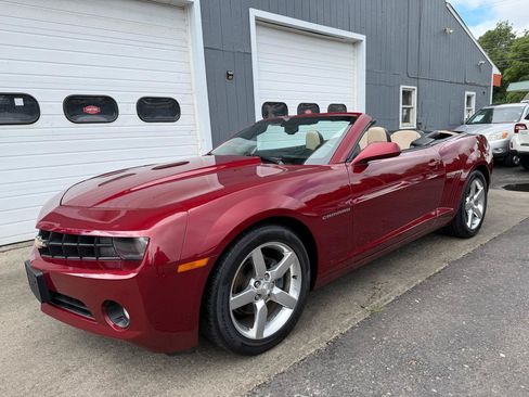 Used 2011 Chevrolet Camaro LT RWD image 9