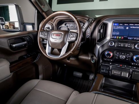 Used 2023 GMC Sierra 2500 SLT AWD/4WD image 6