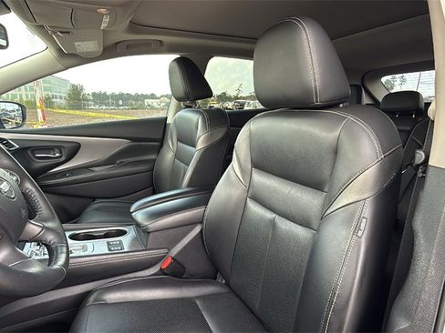 Used 2021 Nissan Murano SL w/ SL Moonroof Package image 14