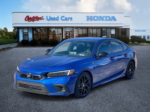 Used 2023 Honda Civic Sport image 1
