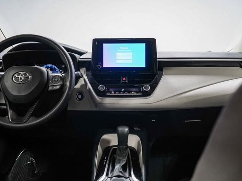 Certified 2026 Toyota Corolla LE w/ LE Premium Package FWD image 14