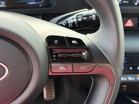 Certified 2025 Hyundai Elantra Sport FWD image 25