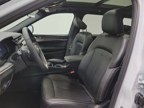 New 2025 Jeep Grand Cherokee Limited AWD/4WD image 12