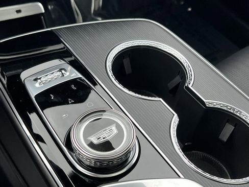 New 2026 Cadillac Lyriq V AWD/4WD image 21