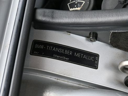 Used 2001 BMW Z8 image 33